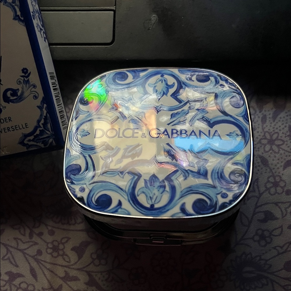 Dolce & Gabbana Solar Glow bare skin beautifier - Picture 7 of 10
